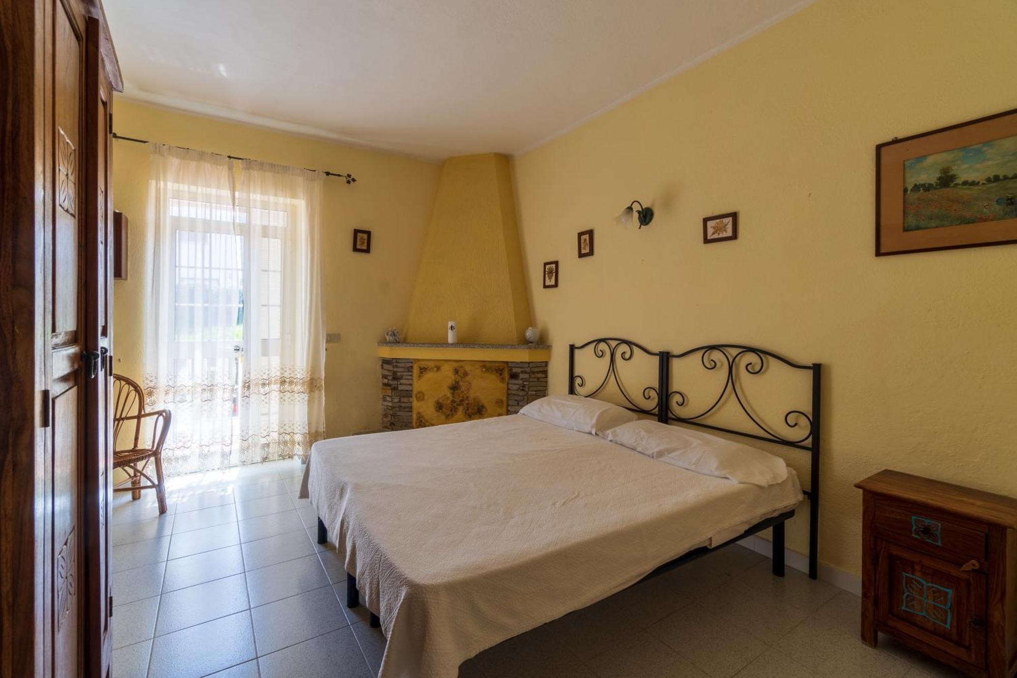 Le Case Di Mara - Monte Petrosu House Bagian luar foto